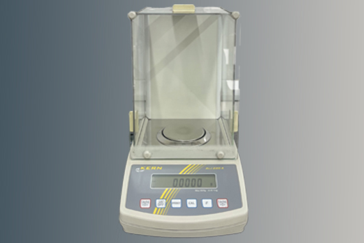 Scale and density meter